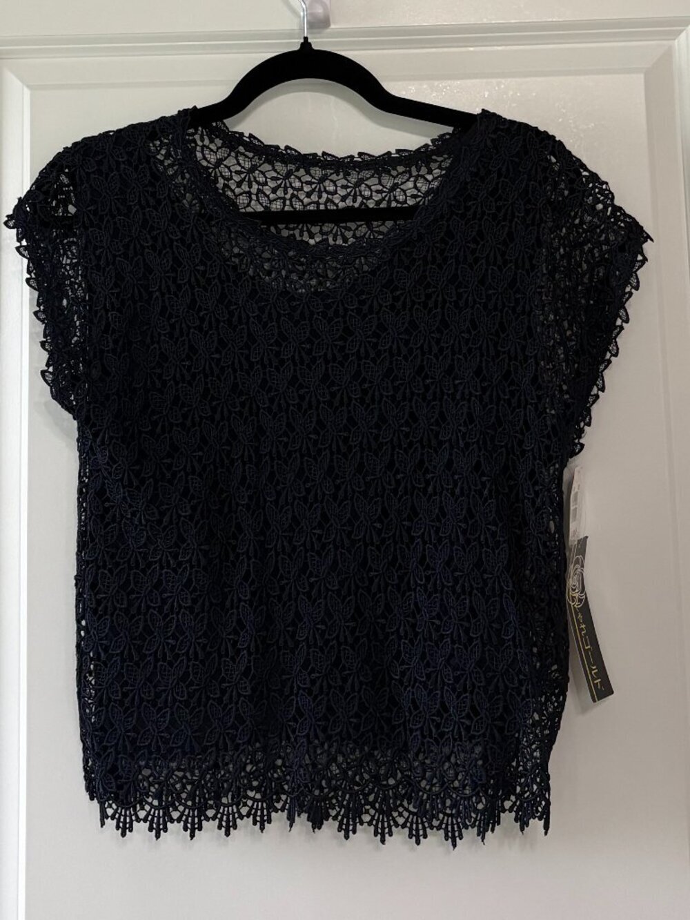 Yume Gold Navy Blue Lined Crochet Cap Sleeve Top Size M-L